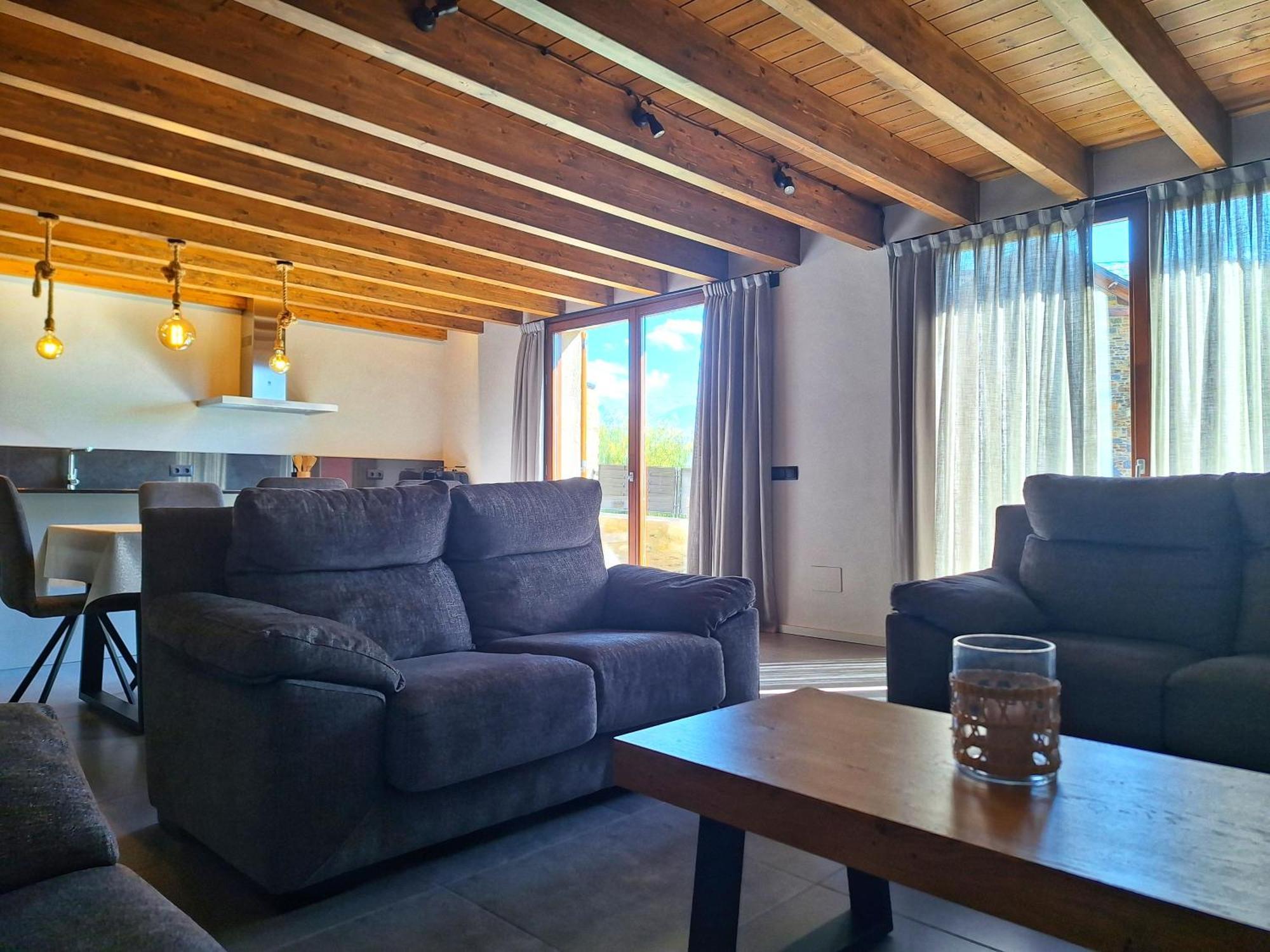 Apartament "Enclau" Turismo Rural Cal Rialla 利维亚 外观 照片