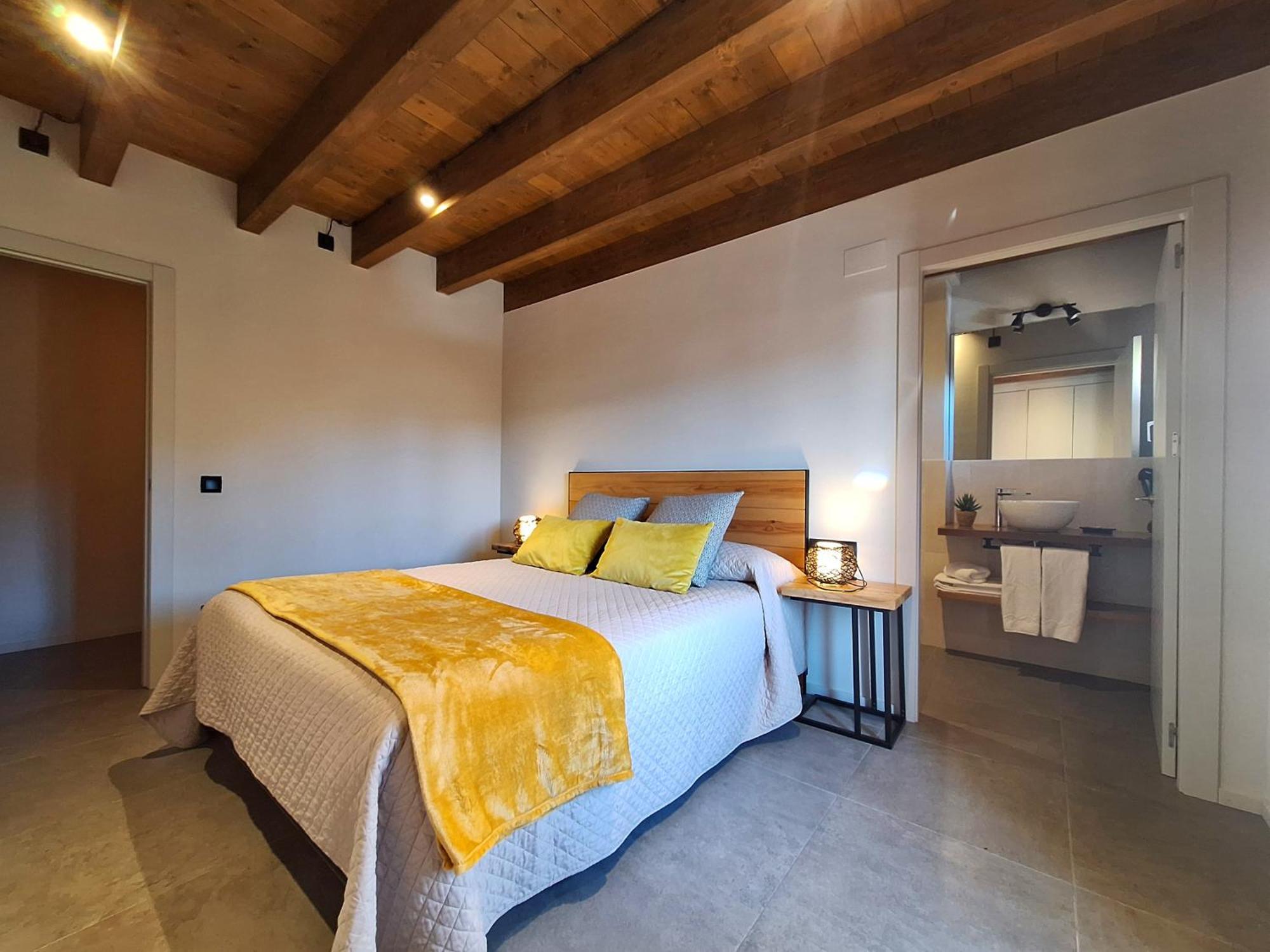 Apartament "Enclau" Turismo Rural Cal Rialla 利维亚 外观 照片